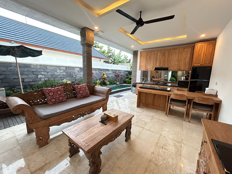 2 Bedrooms · Kemenuh, Mas, Ubud — photo 3