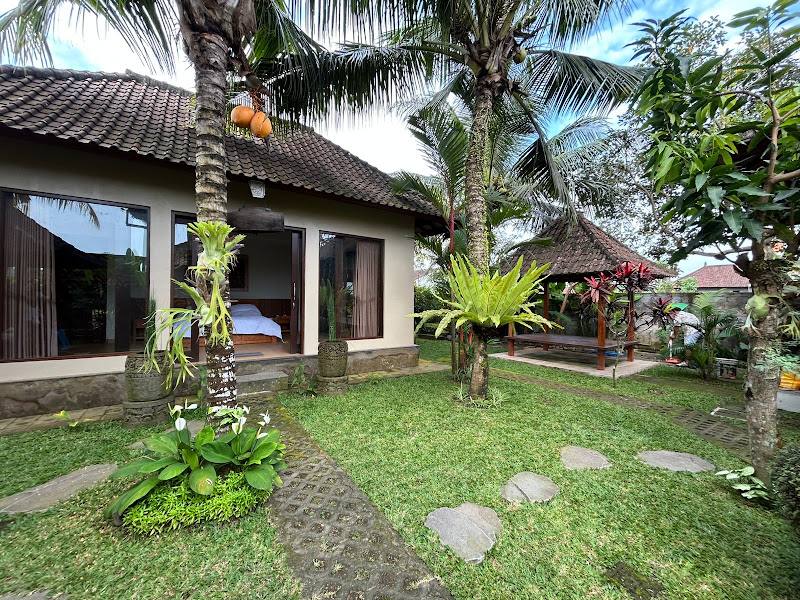 3 Bedrooms · Sayan, Ubud — photo 6
