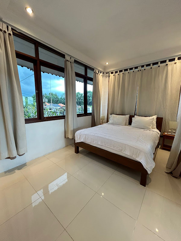 2 Bedrooms · Penestanan, Ubud — photo 2