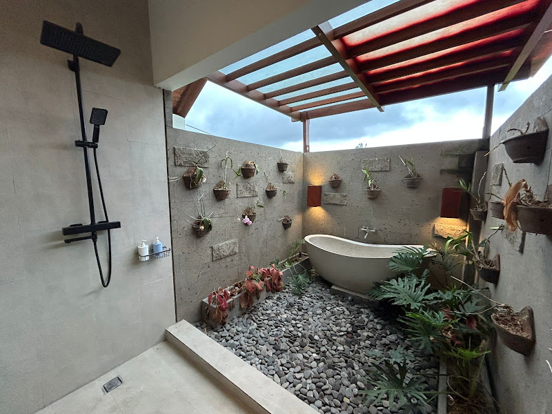 2 Bedrooms · Kedewatan, Ubud — photo 5