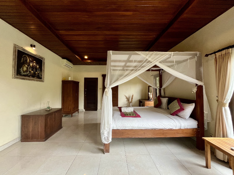 3 Bedrooms · Kelabang Moding, Ubud — photo 4