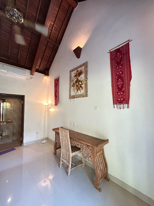 2 Bedrooms · Kedewatan — photo 3