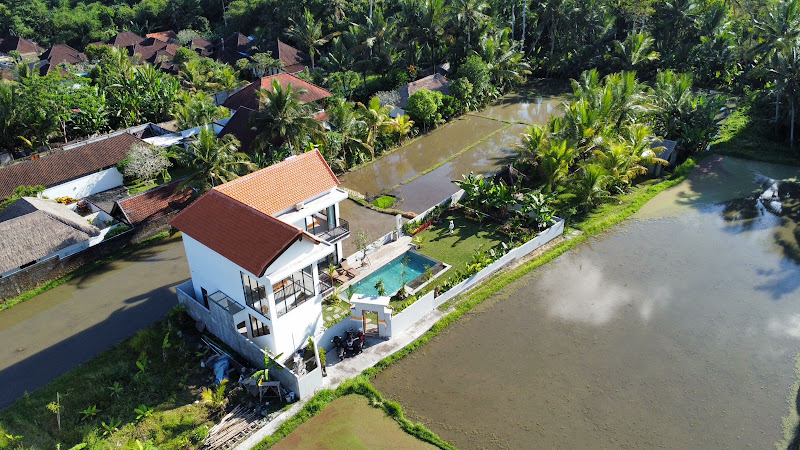 3 Bedrooms · Pejeng Kangin, Ubud — photo 1