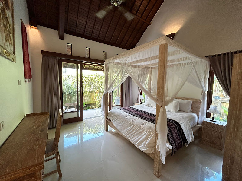 2 Bedrooms · Kedewatan — photo 2